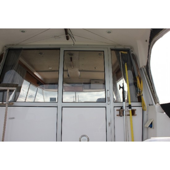Nimbus 310 Coupe 'Blue Marlin' 5 Berth Cabin Cruiser fully kitted out Nimbus 310 Coupe 'Blue Marlin' 5 Berth Cabin Cruiser fully kitted out