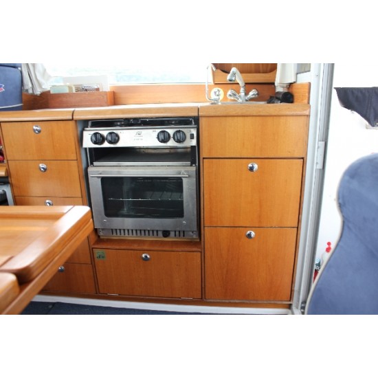 Nimbus 310 Coupe 'Blue Marlin' 5 Berth Cabin Cruiser fully kitted out Nimbus 310 Coupe 'Blue Marlin' 5 Berth Cabin Cruiser fully kitted out