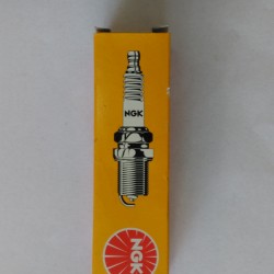 NGKBR9HS-10 Yamaha sparkplugs